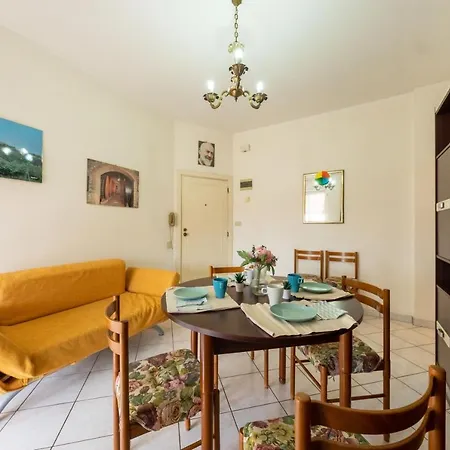 Tiziano Silvi Daire *