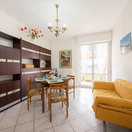 Tiziano Silvi Apartment