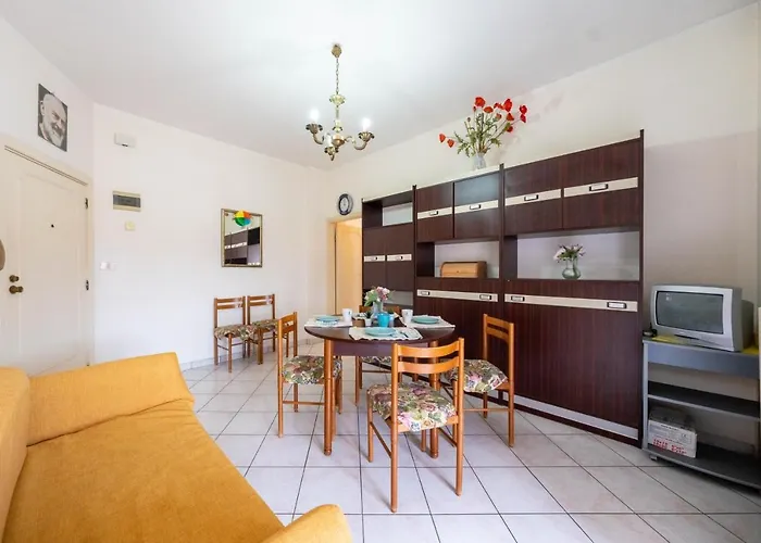 Lejlighed Tiziano Silvi *